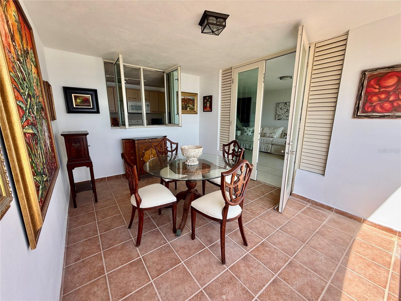 CONDOMINIO EL ZAFIRO - Residential