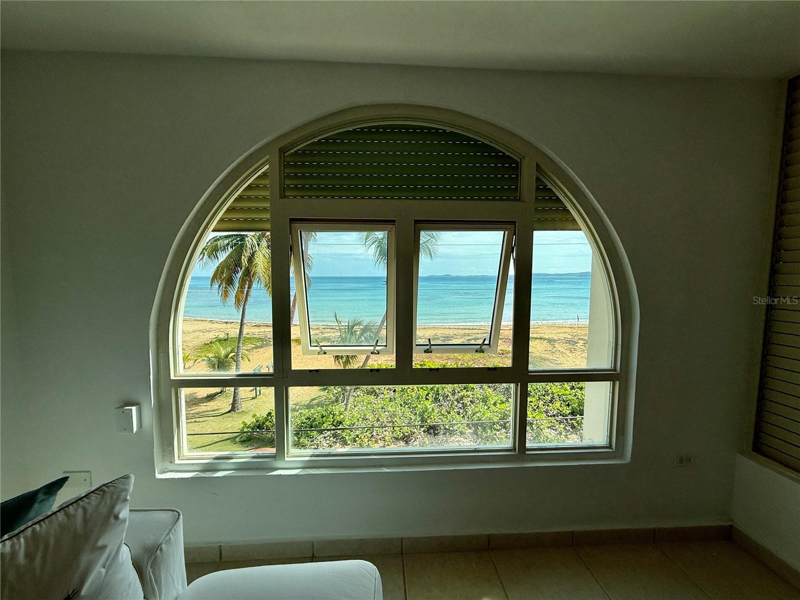 CONDOMINIO EL ZAFIRO - Residential