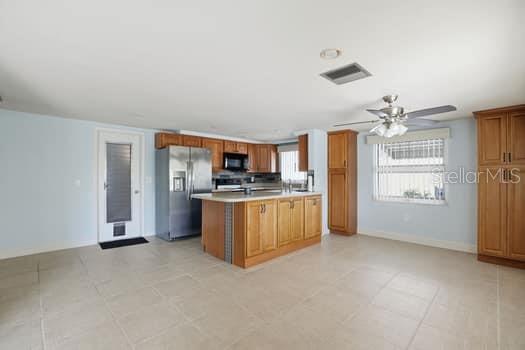 LEISURE BEACH - Residential