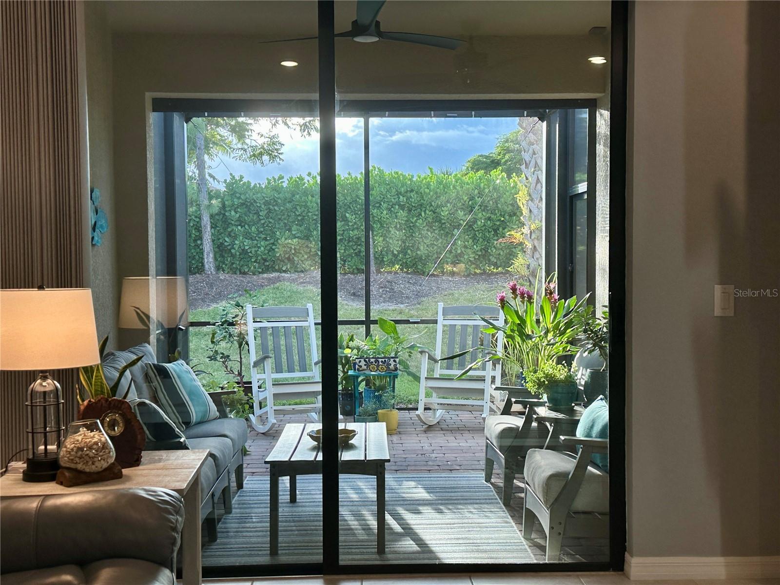 ISLANDWALK/THE WEST VLGS PH 5 - Residential