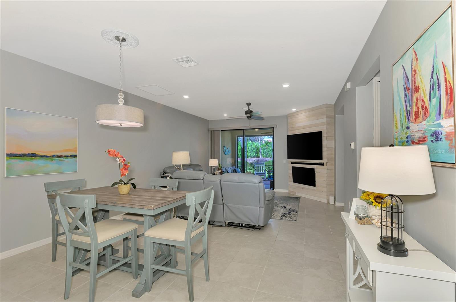 ISLANDWALK/THE WEST VLGS PH 5 - Residential