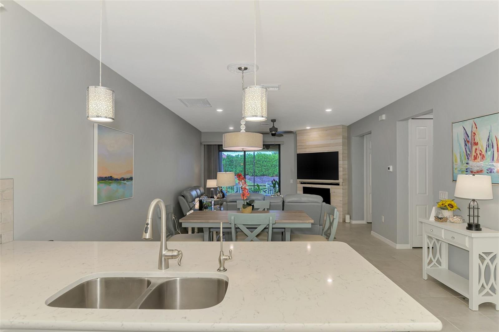 ISLANDWALK/THE WEST VLGS PH 5 - Residential