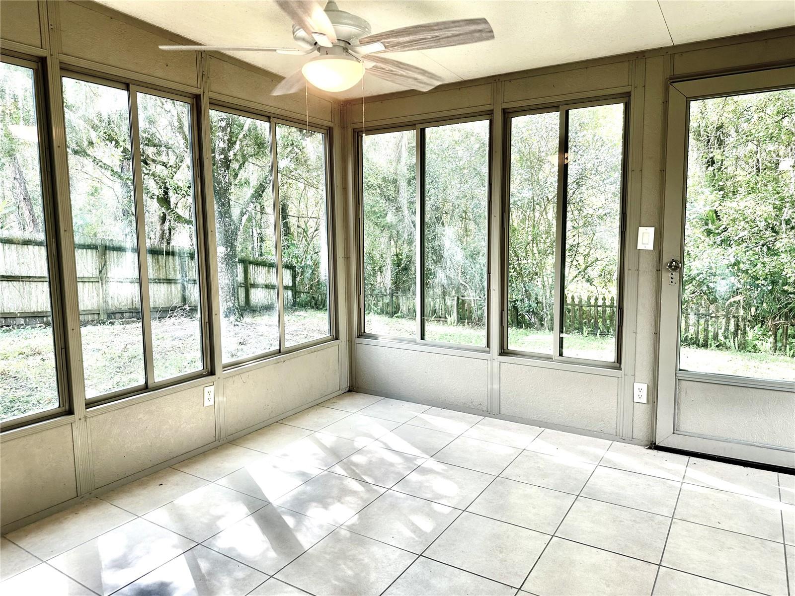 GINGER CREEK - Residential