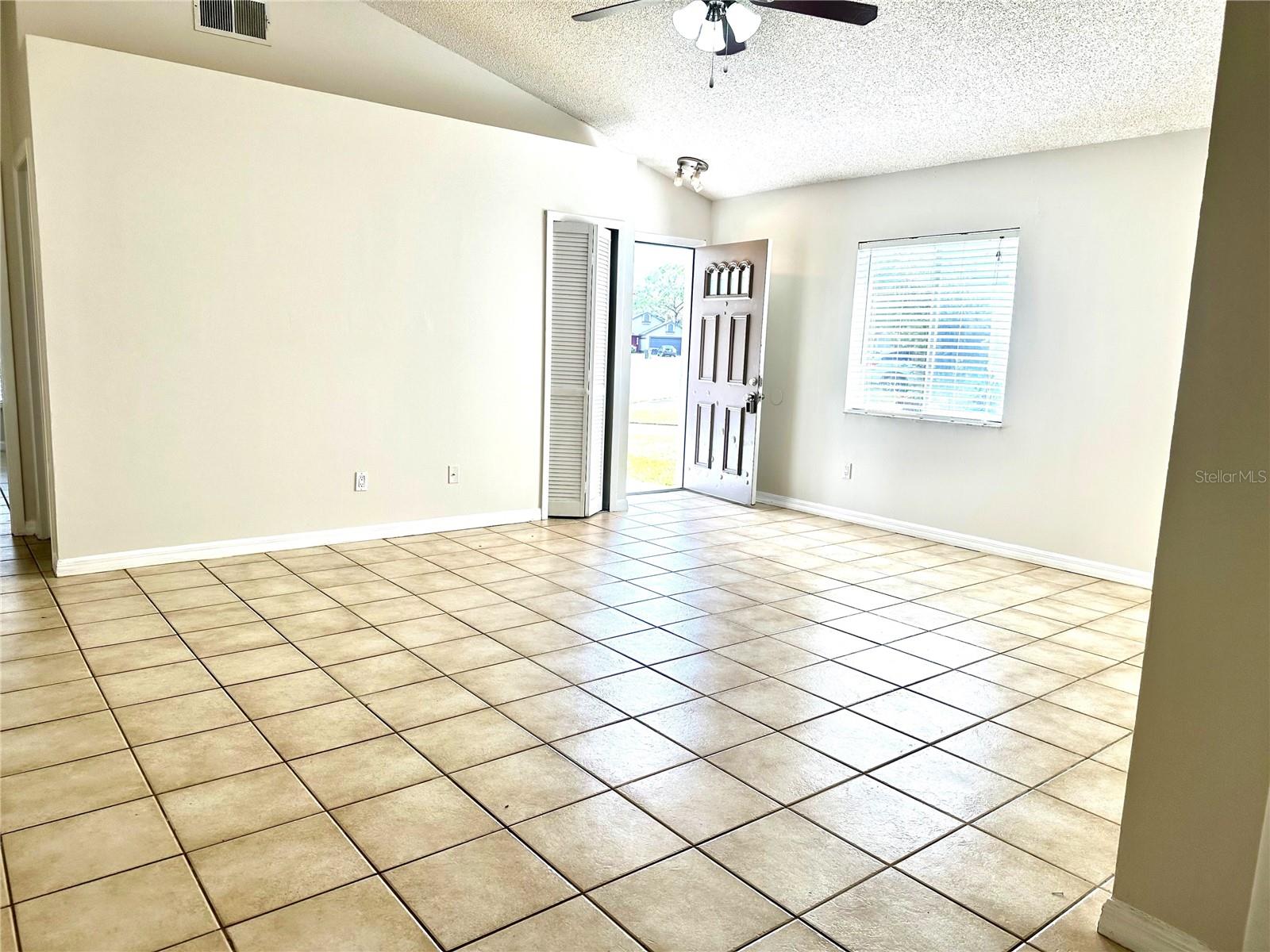 GINGER CREEK - Residential