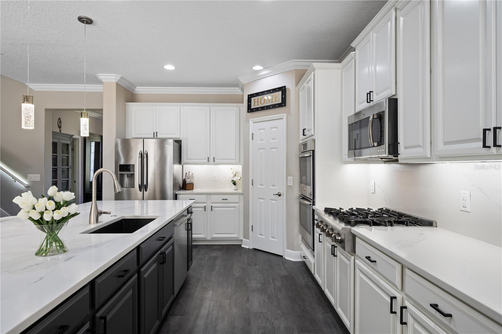 AVALON RESERVE VILLAGE 1 - Residential