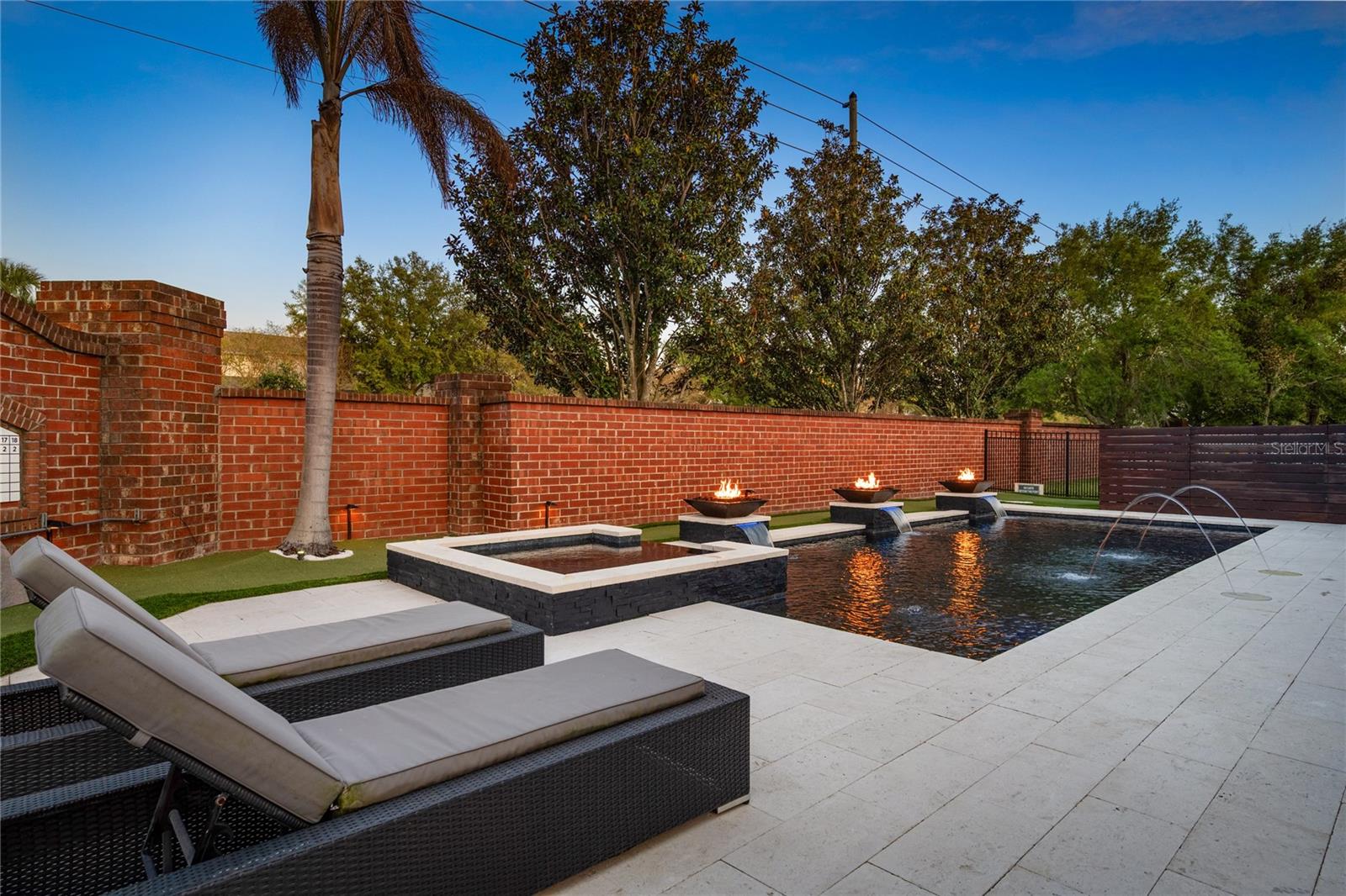 AVALON RESERVE VILLAGE 1 - Residential