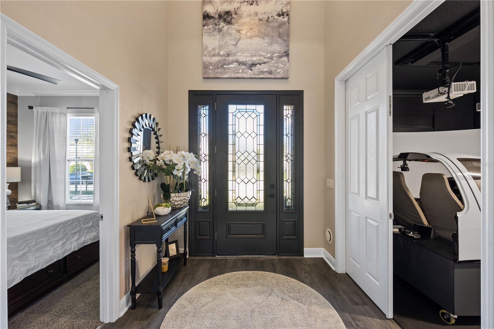 1001 VINSETTA CIRCLE