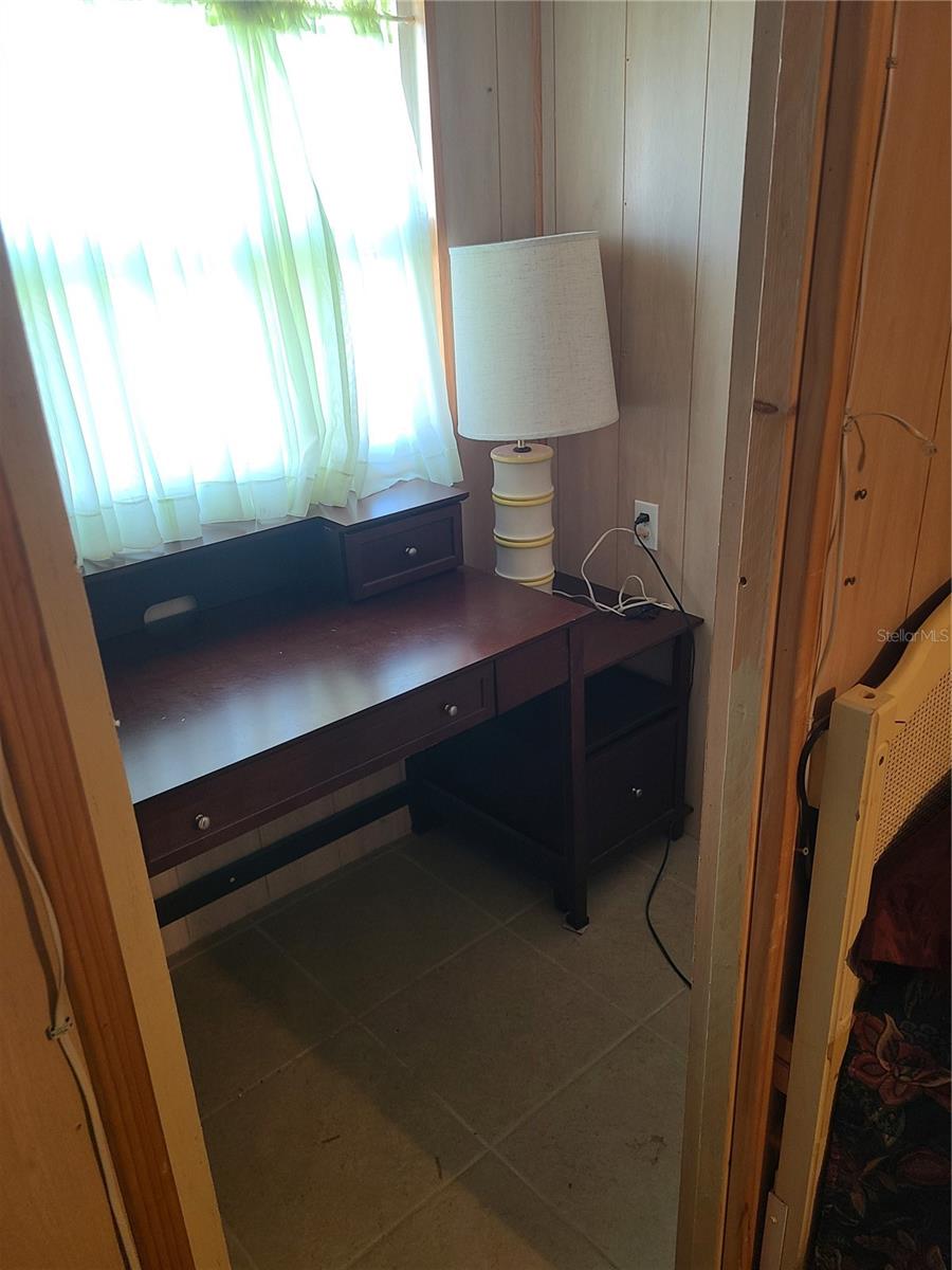 STONEHEDGE ON THE HILL M/H PARK CO-OP UNREC - Residential