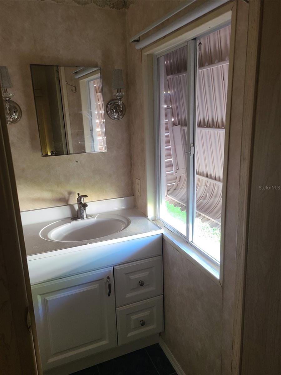 STONEHEDGE ON THE HILL M/H PARK CO-OP UNREC - Residential