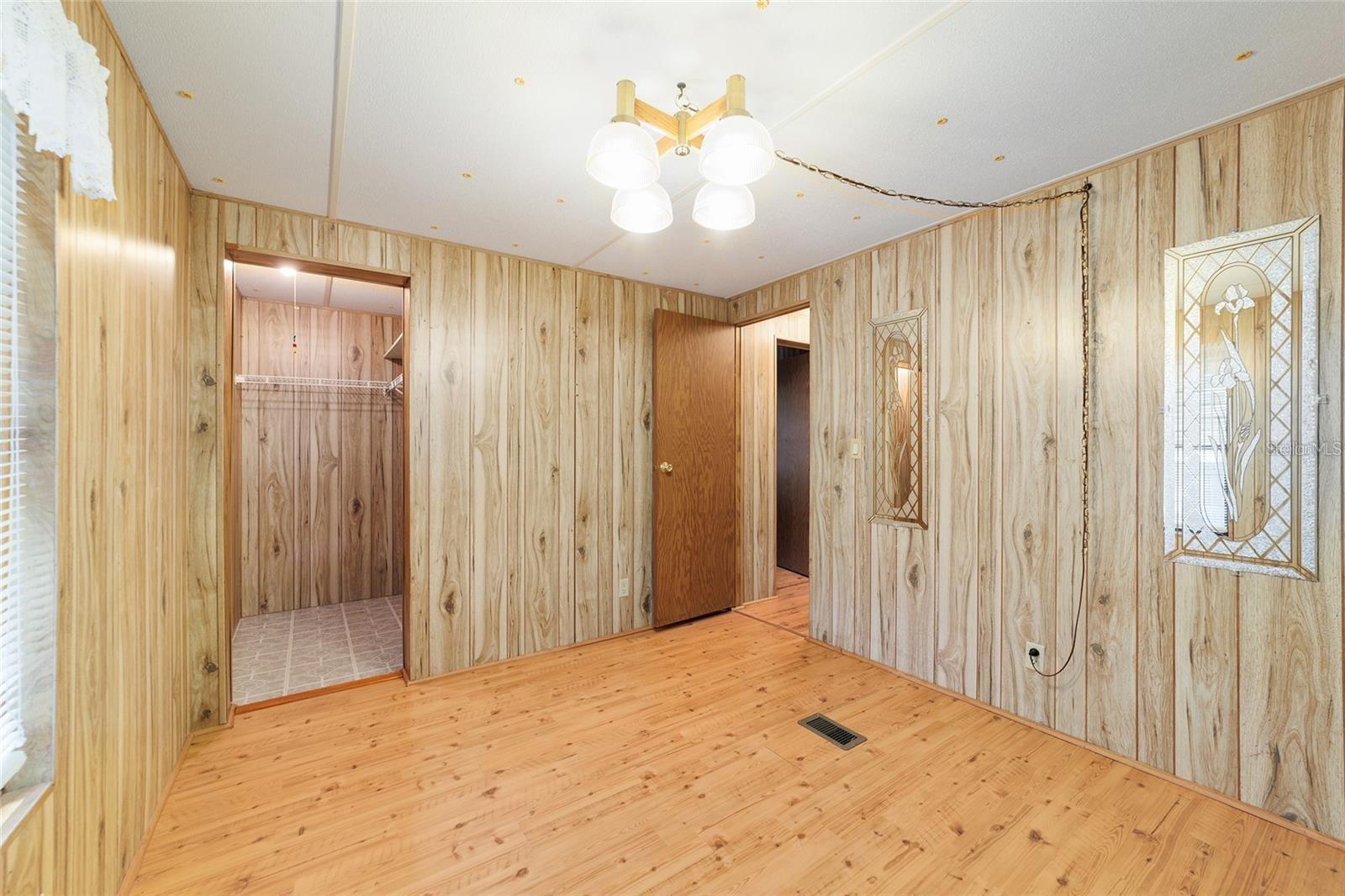 BLANTON P OWEN SUB UNR - Residential