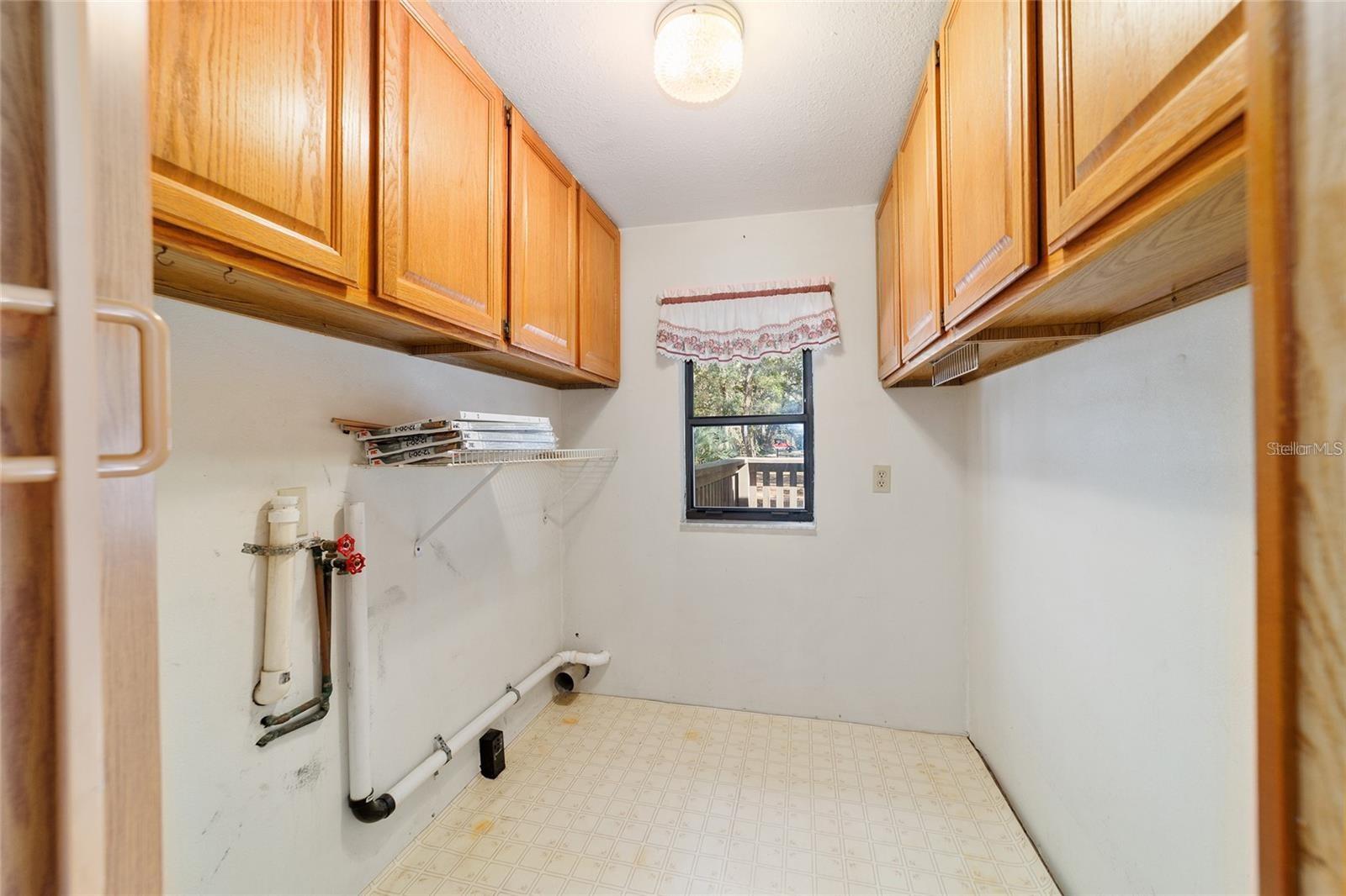 BLANTON P OWEN SUB UNR - Residential