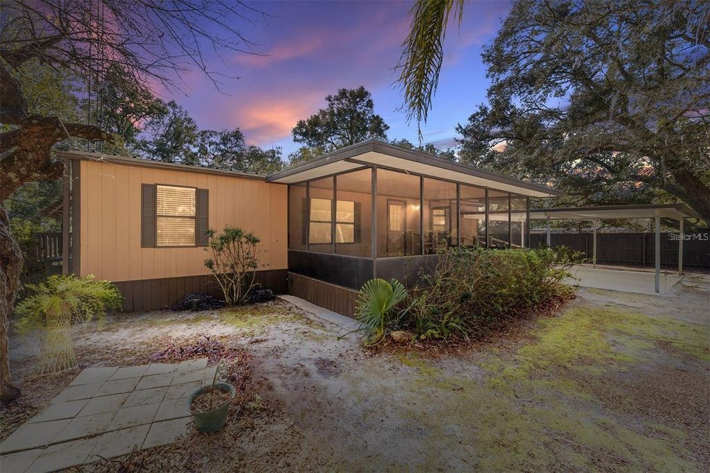 Photo of 13168 NE 19th Lane, Silver Springs, FL 34488 (MLS # OM715208)