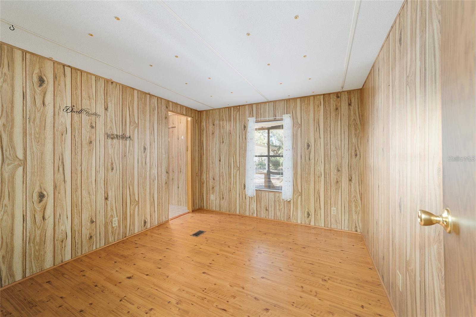 BLANTON P OWEN SUB UNR - Residential