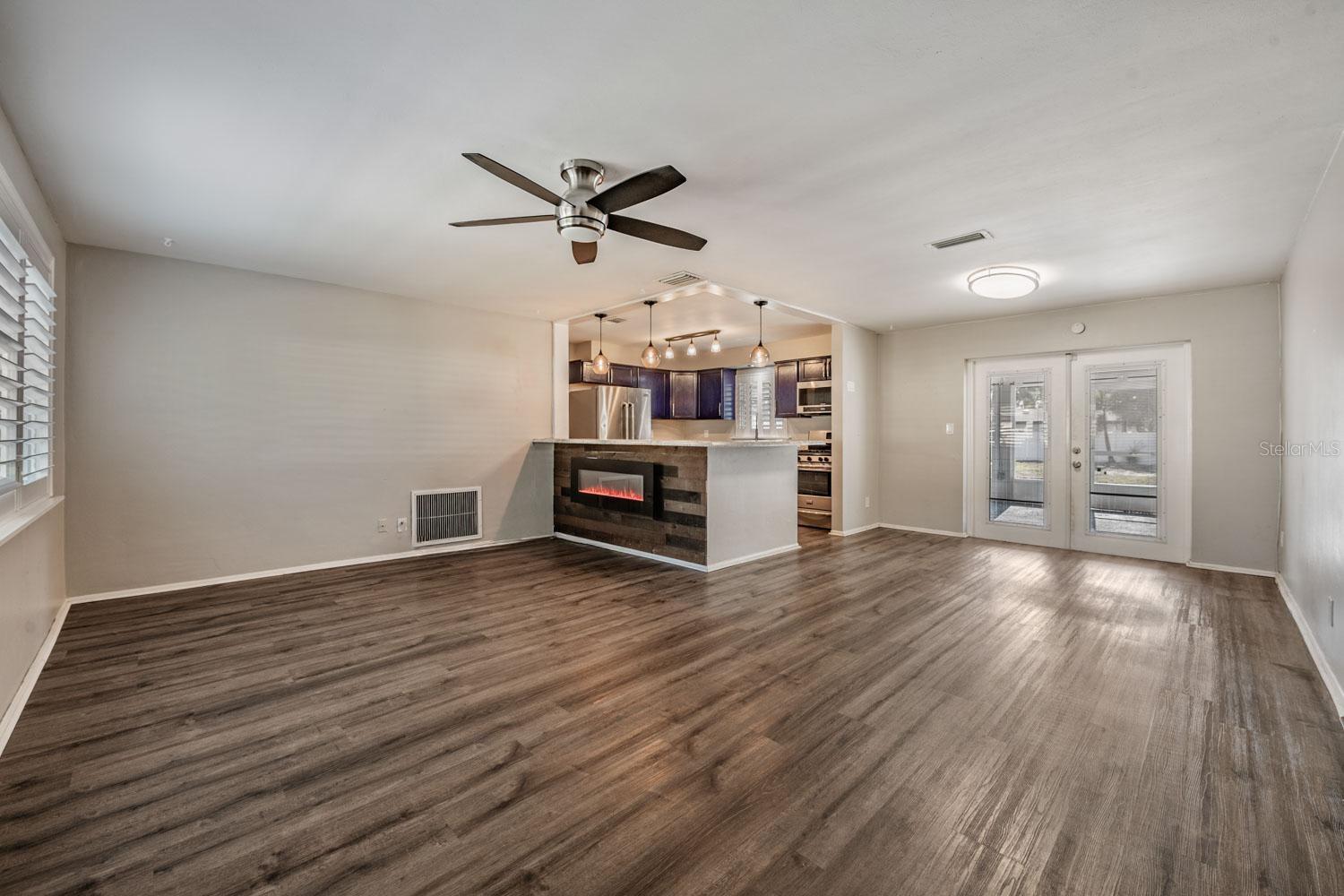 MEADOWLAWN CARDINAL ESTATE - Residential