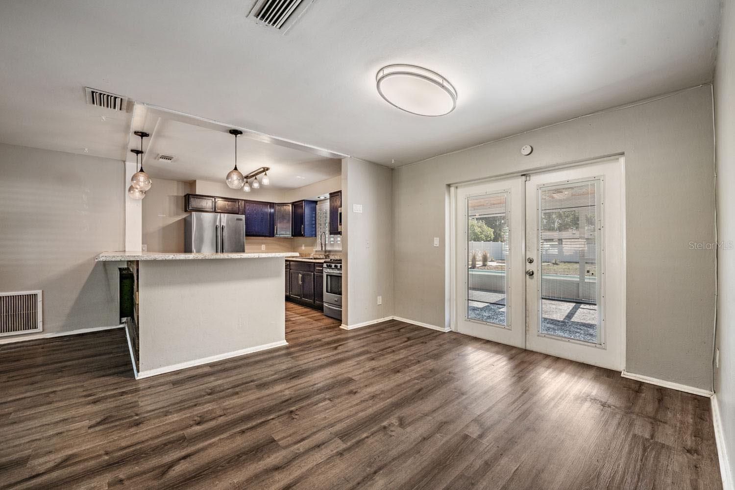 MEADOWLAWN CARDINAL ESTATE - Residential