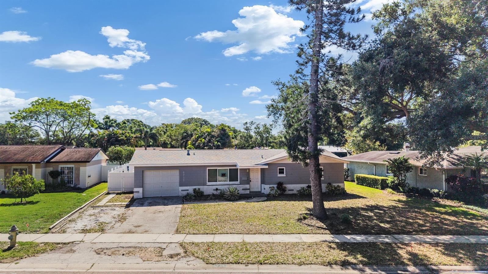 MEADOWLAWN CARDINAL ESTATE - Residential