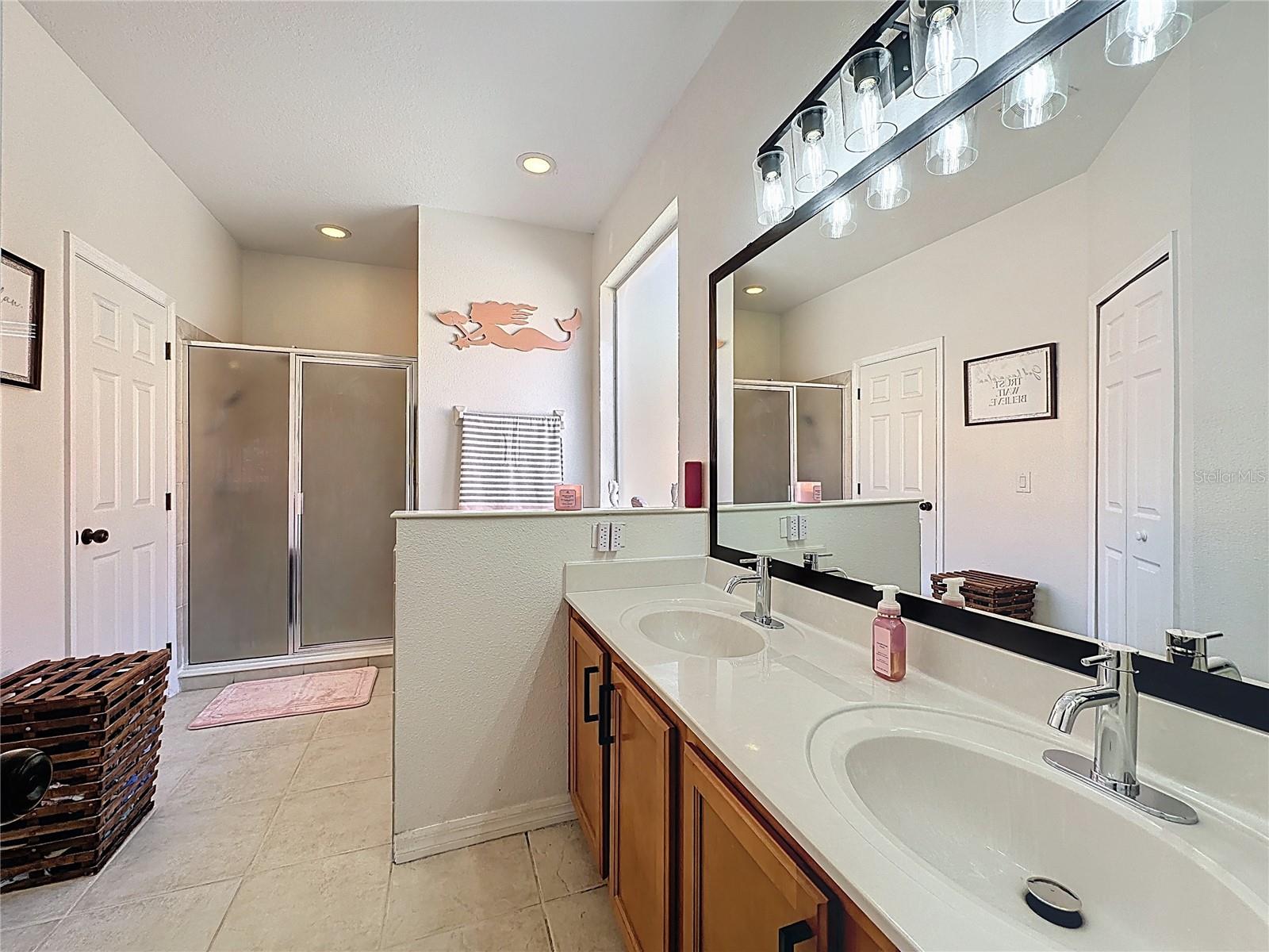 WATERSONG PH 01 - Residential