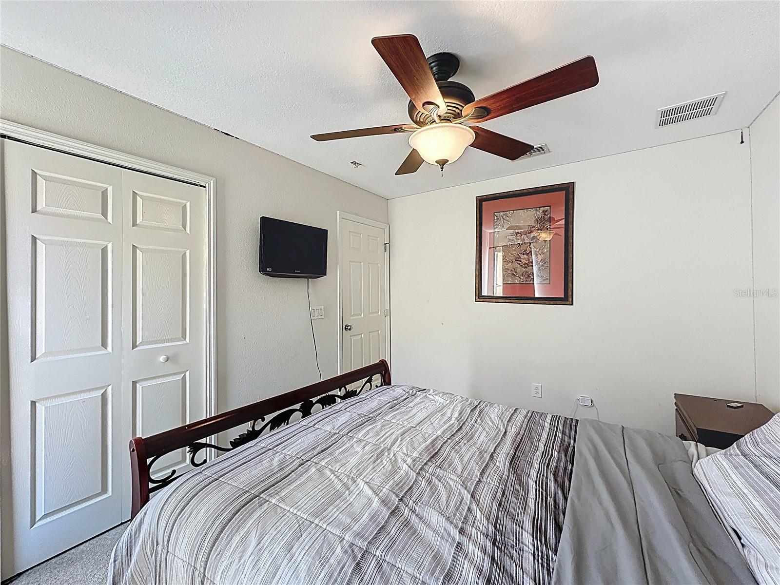 WATERSONG PH 01 - Residential