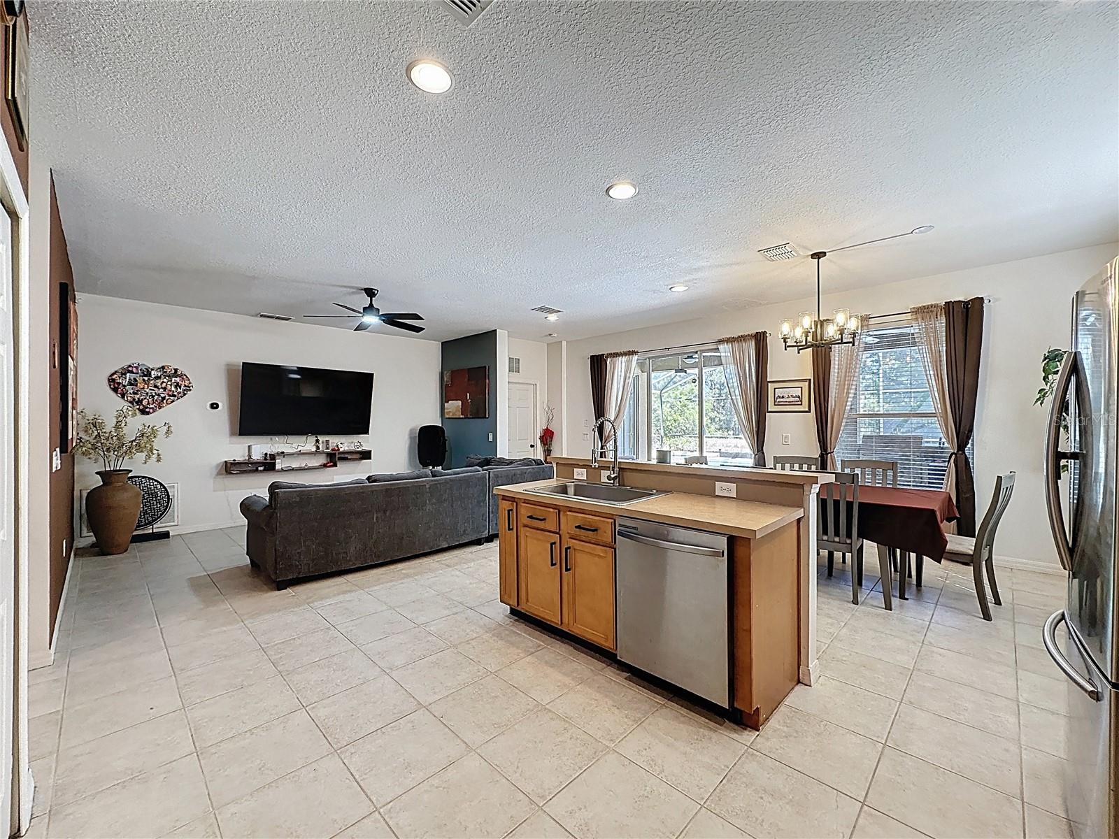 WATERSONG PH 01 - Residential