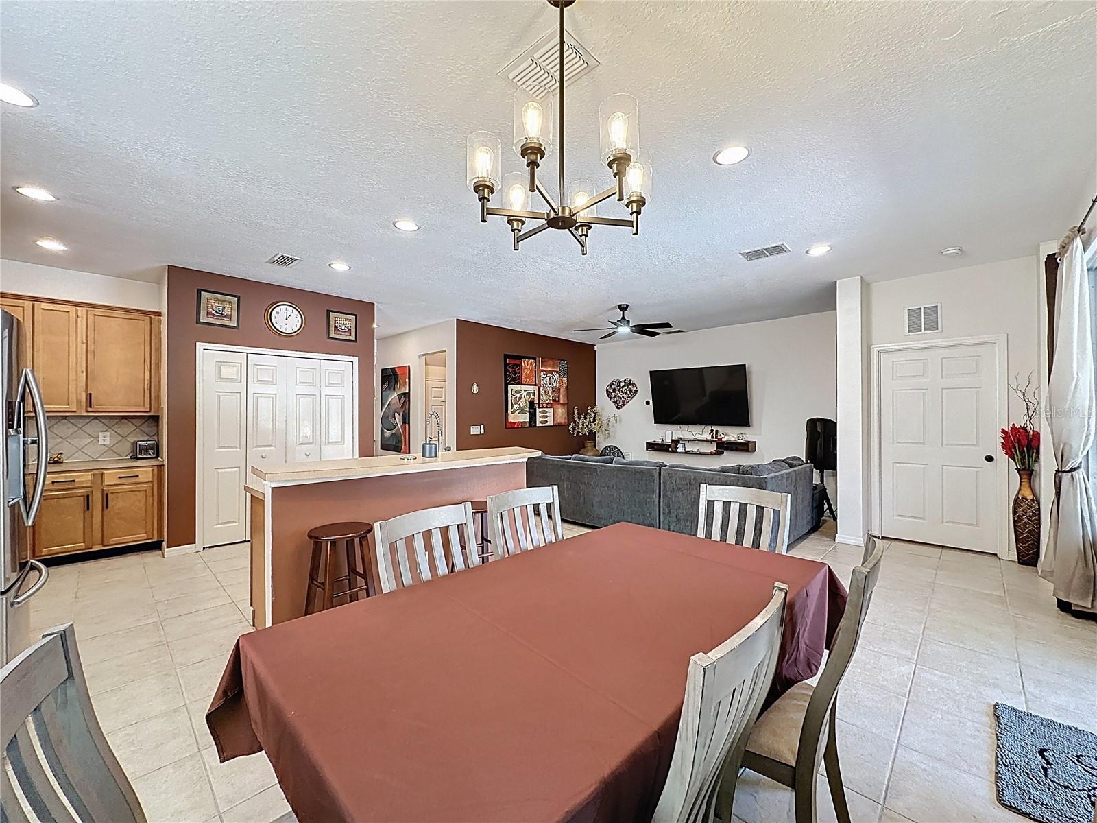 WATERSONG PH 01 - Residential