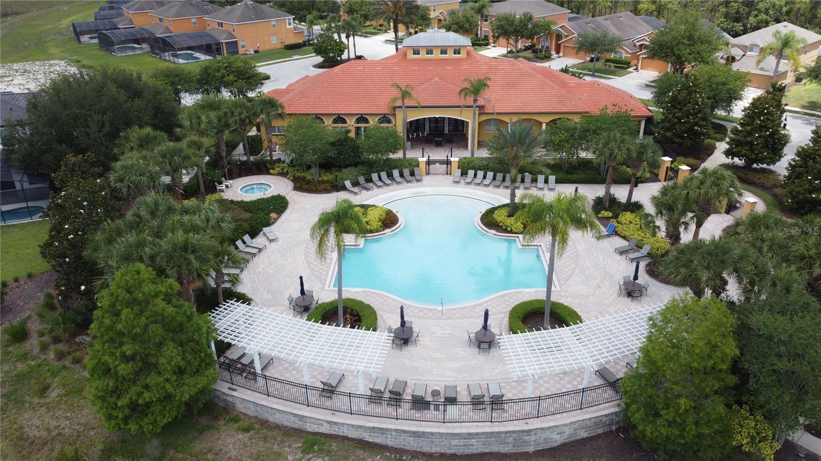 WATERSONG PH 01 - Residential