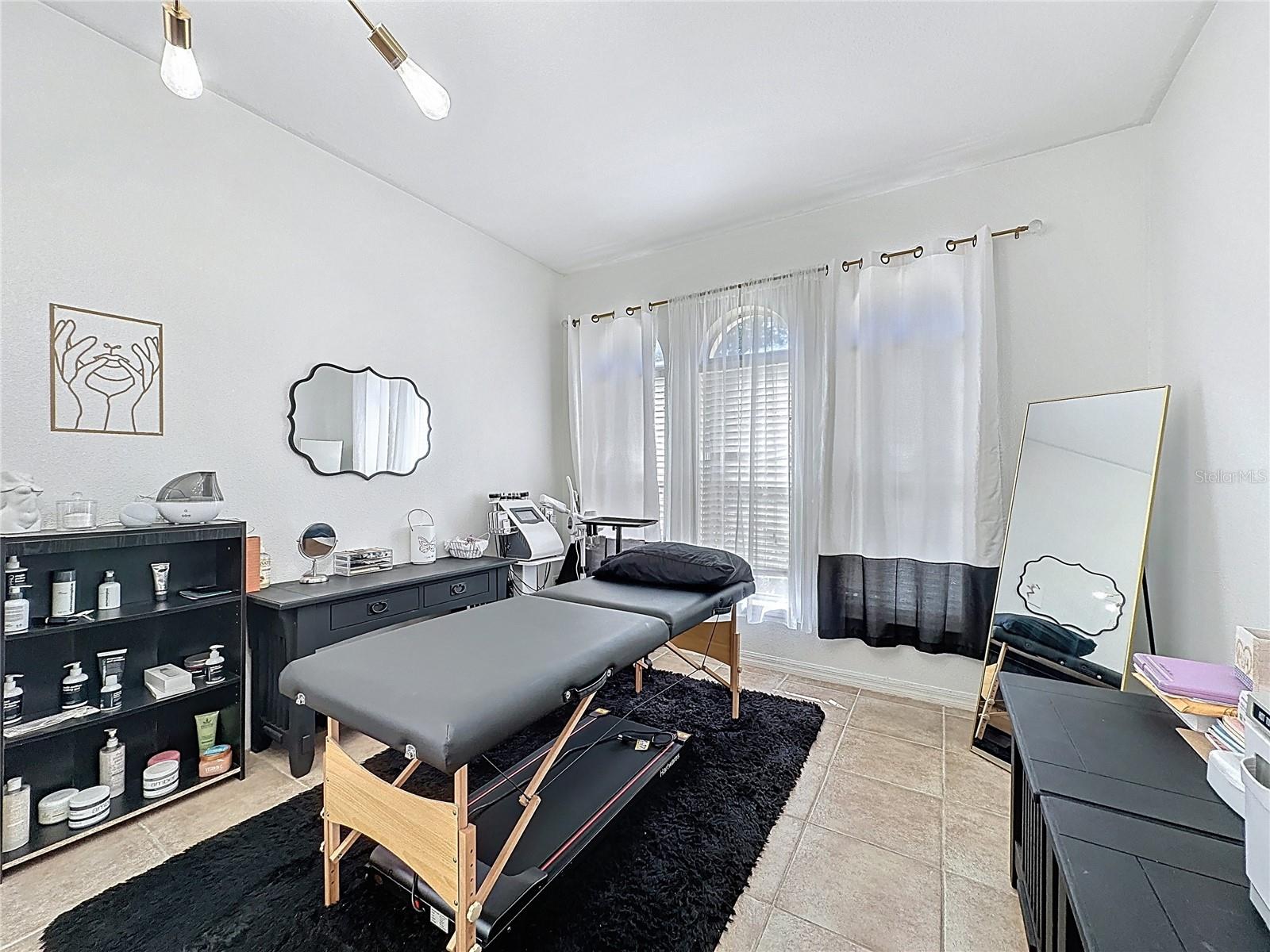 WATERSONG PH 01 - Residential