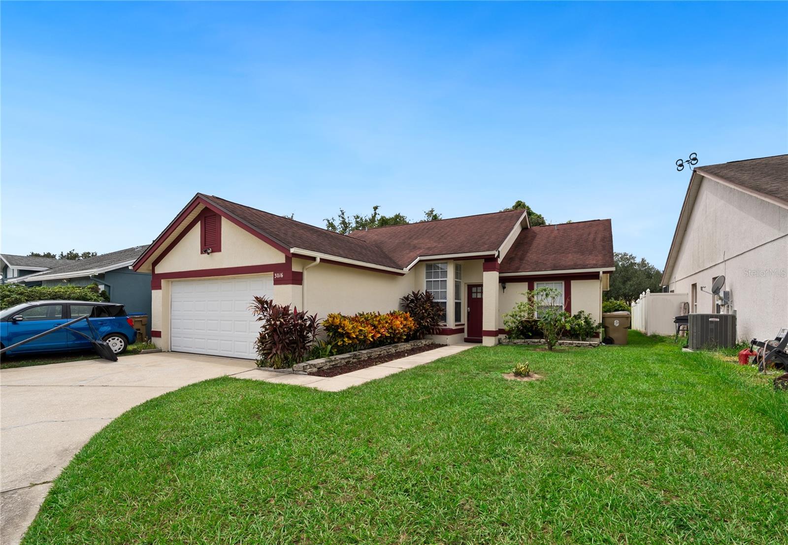 Welcome to this charming single-family pool home located at 3016 Bloomsbury Dr, Kissimmee, FL 34747. Built in 1991, this spacious 1,880 sq. ft. property features 3 bedrooms, 2 full bathrooms, a private swimming pool, and a single-story layout. The home offers a comfortable open floor plan, perfect for family living and entertaining.
-
Conveniently located just minutes away from Walt Disney World, Celebration, Margaritaville Resort, shopping centers, restaurants, and major highways (I-4, US-192, SR-417). This rental is ideal for those seeking comfort, convenience, and a Florida lifestyle with their own pool.