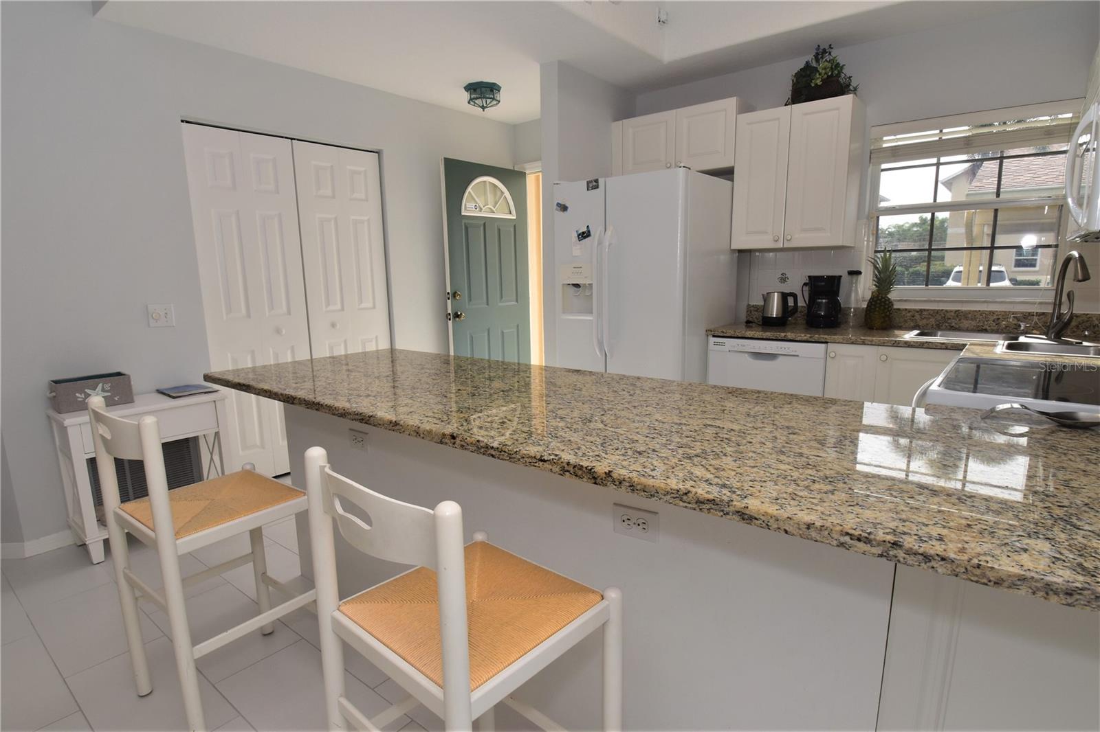 PINESTONE AT PALMER RANCH - Residential Lease