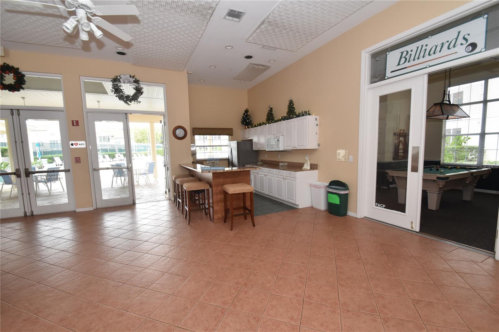 PINESTONE AT PALMER RANCH - Residential Lease