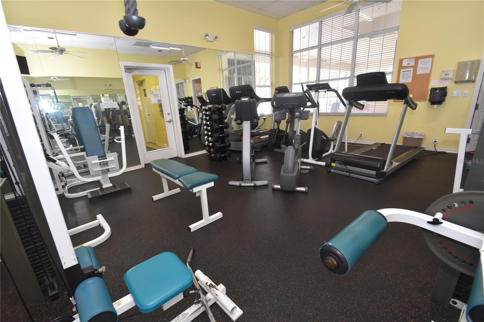 PINESTONE AT PALMER RANCH - Residential Lease
