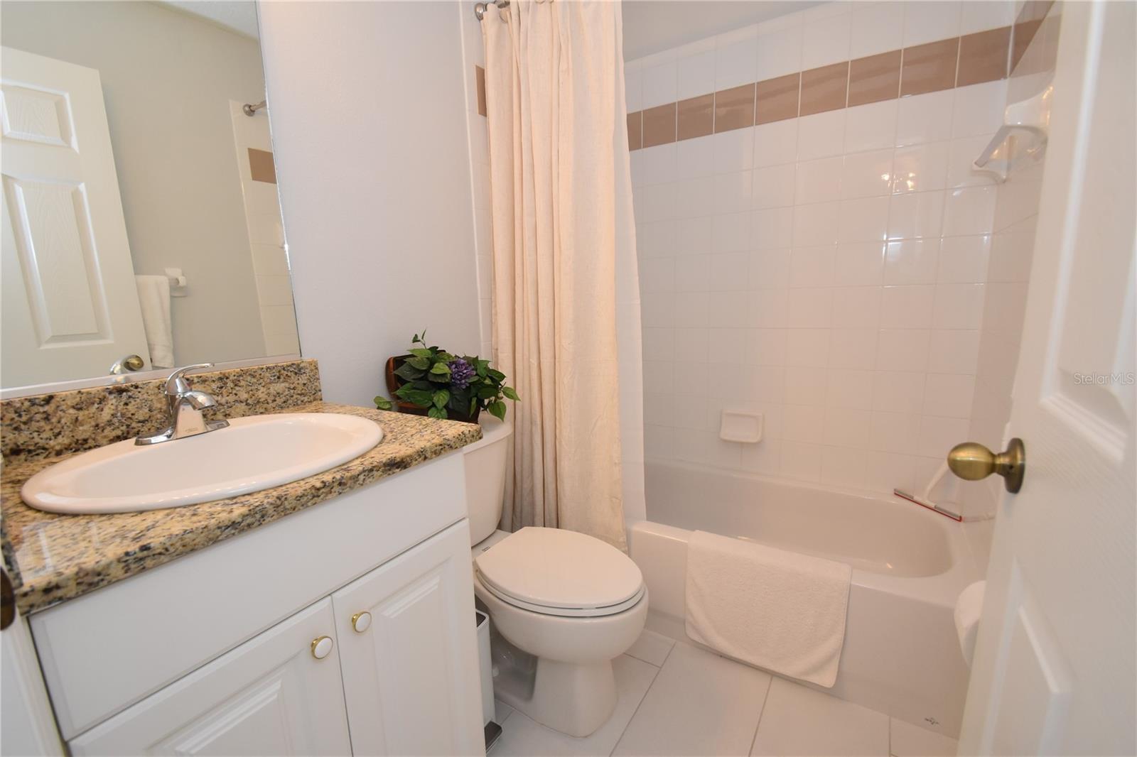 PINESTONE AT PALMER RANCH - Residential Lease