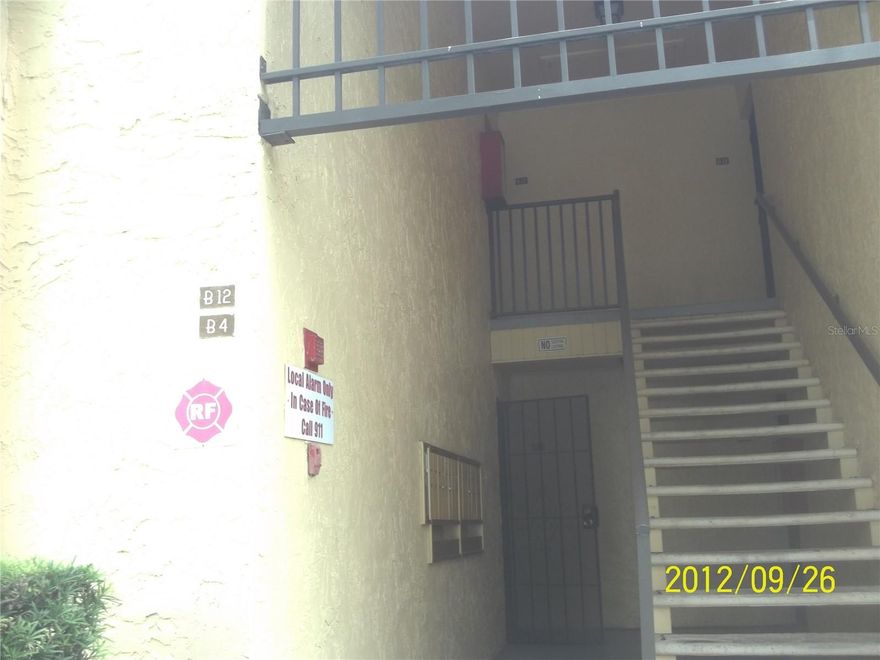 This preferred and convenient located Condo features a newly remodeled Kichen, as well as a newly remodeled Bathroom. A large Livingroom compined with a Dining area, plus two spacious Bedrooms. Shopping area is in walking distance. Public busline is only a short walk away. Easy excess to 275 highway.
Large Community Pool area accessible with key only.