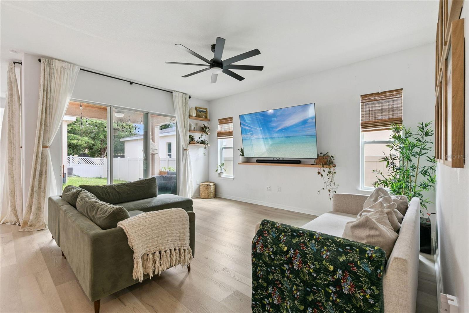 WATERSIDE/JOHNS LAKE PH 2A - Residential