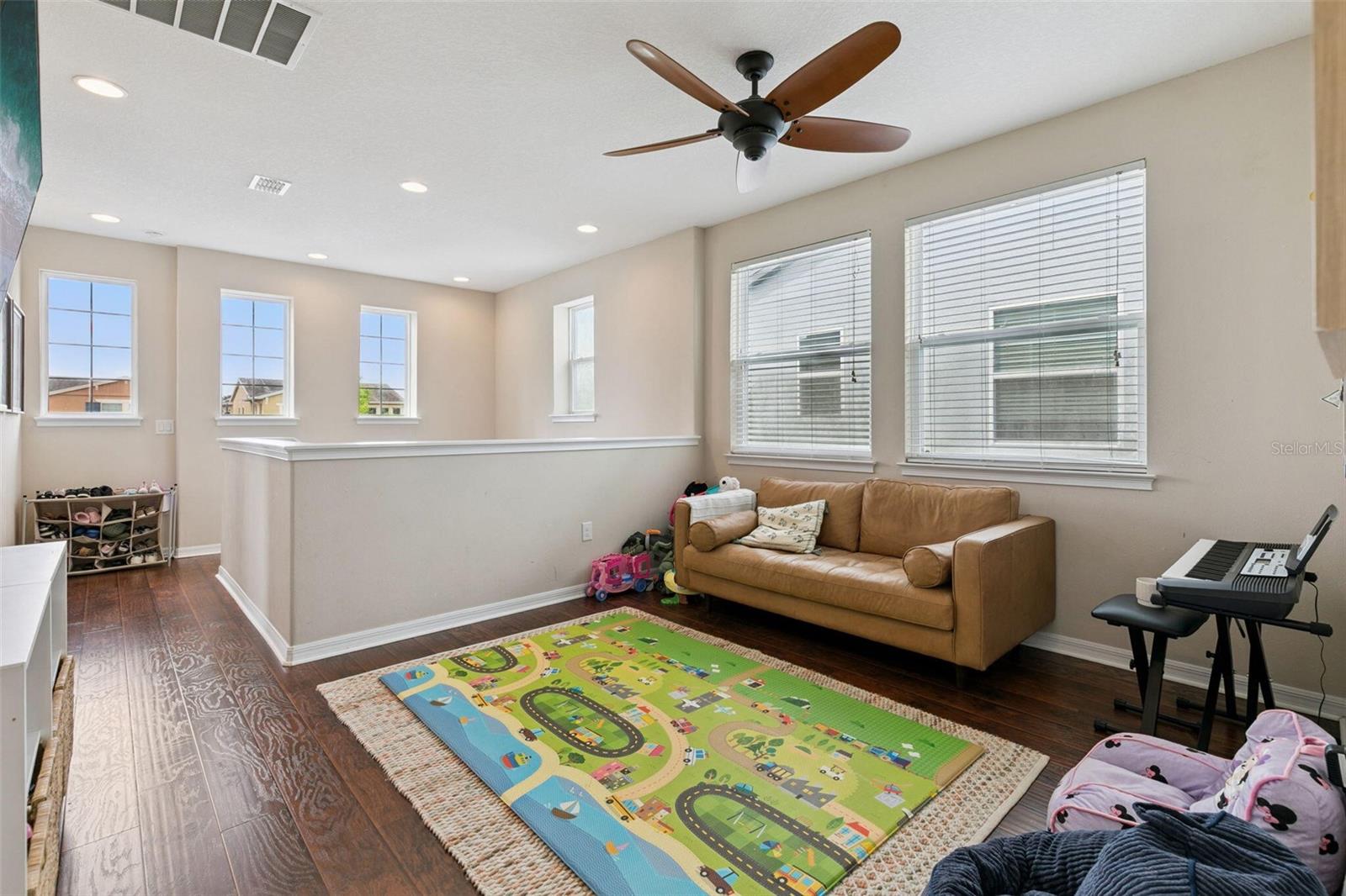 WATERSIDE/JOHNS LAKE PH 2A - Residential