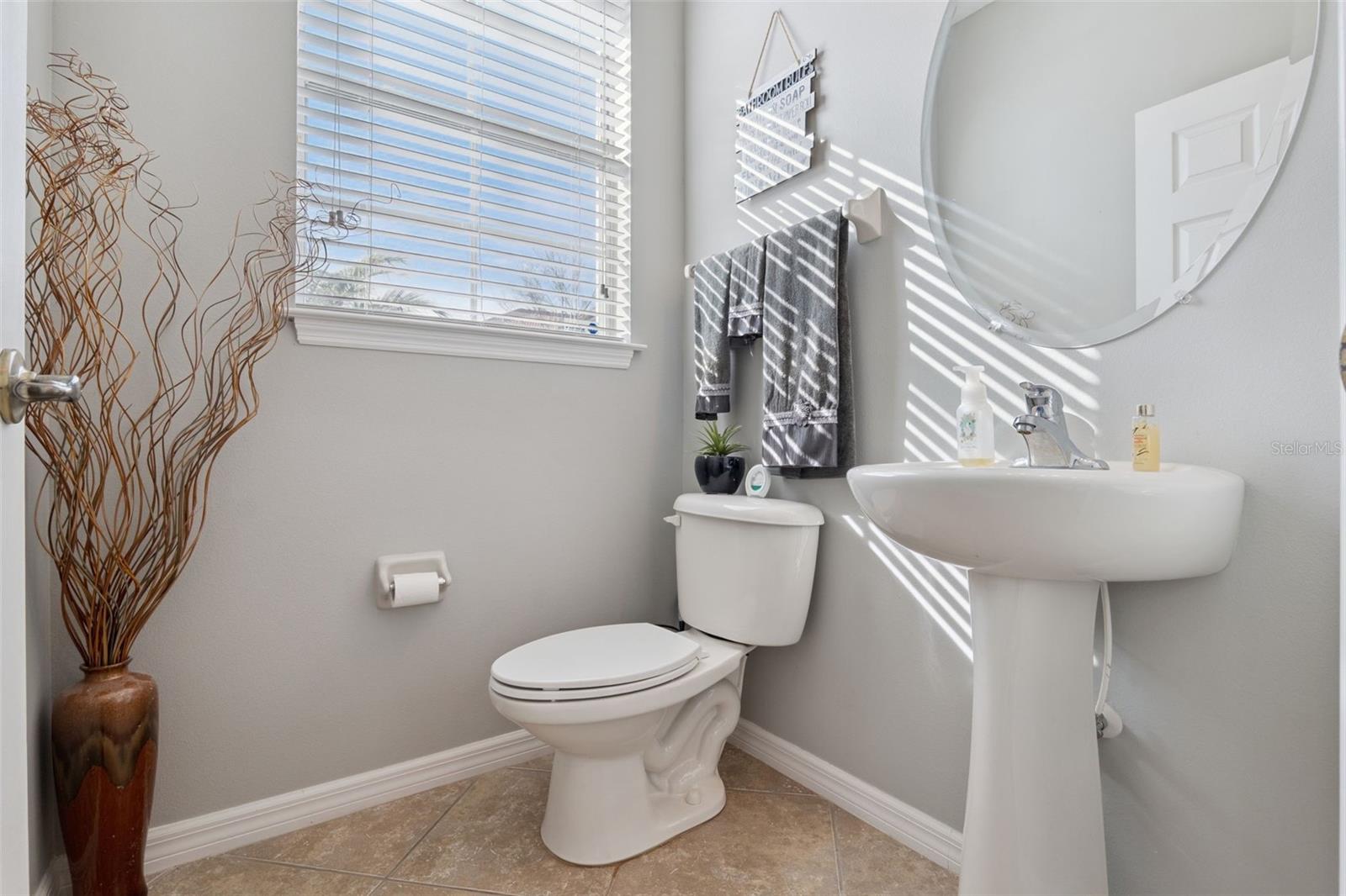 TERRACINA AT LAKE FOREST FIFTH AMD - Residential