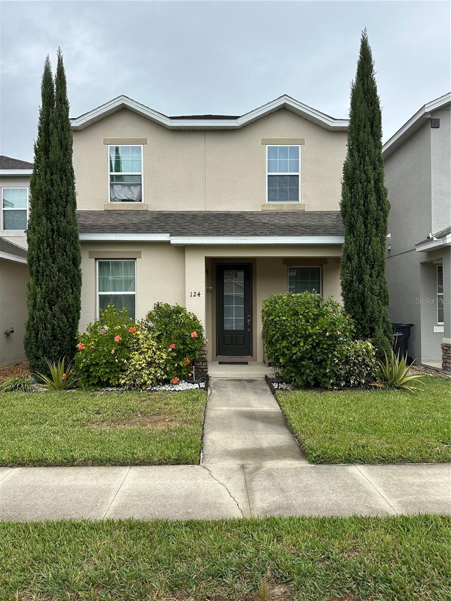 Photo of 124 Boydfield Ln, Davenport, FL 33837 (MLS # O6438087)