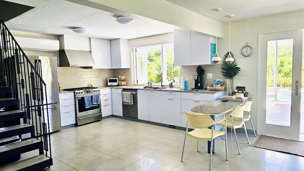 BREÑAS ESTATES, BEACHFRONT ENCLAVE - Residential