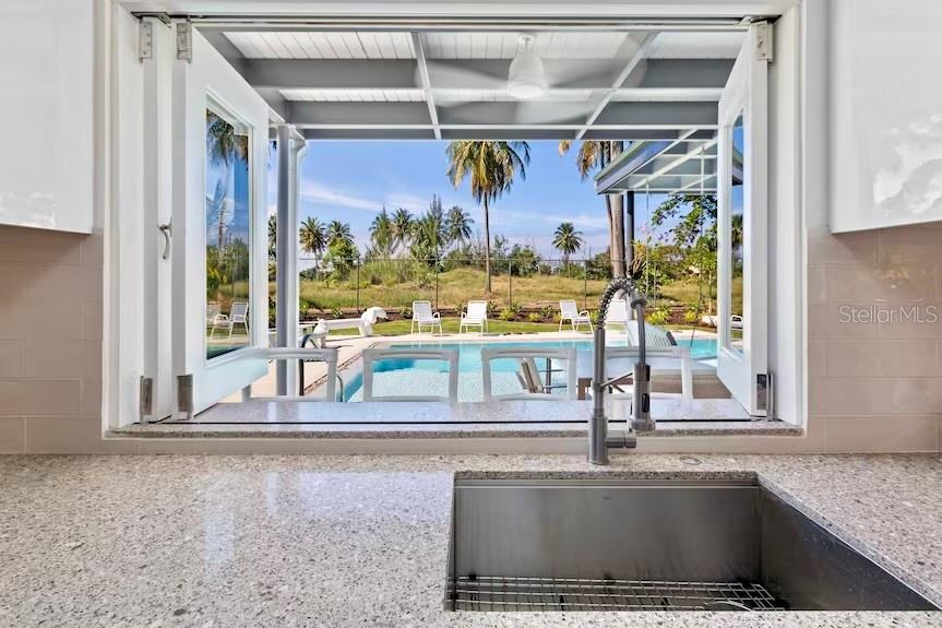 BREÑAS ESTATES, BEACHFRONT ENCLAVE - Residential