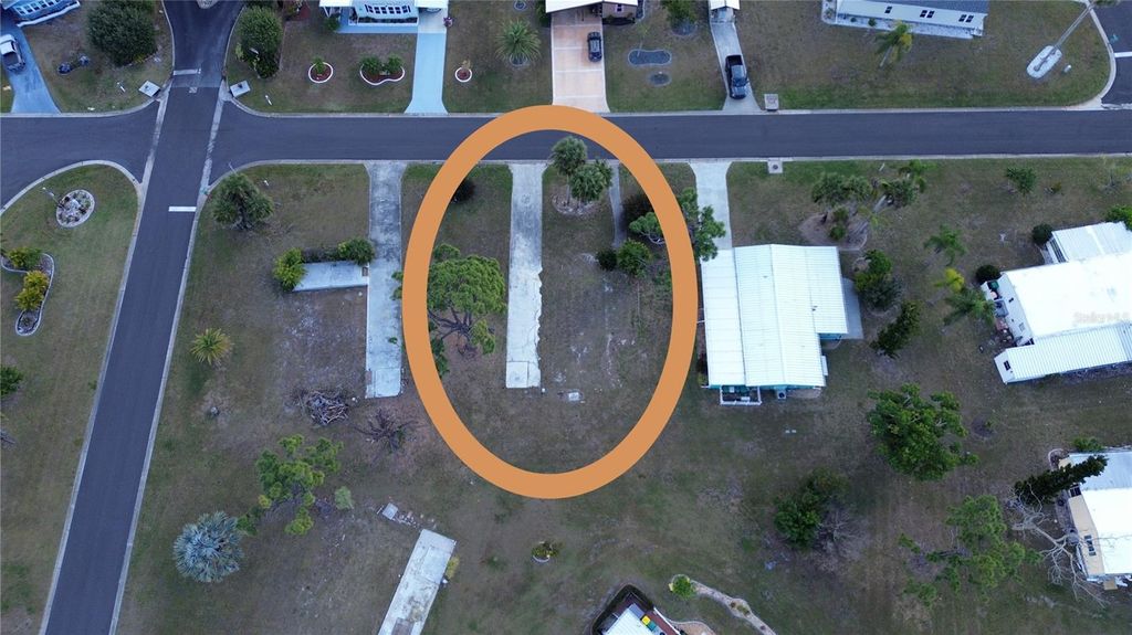 Photo of 3346 Goldfinch Lane, Englewood, FL 34224 (MLS # D6145794)