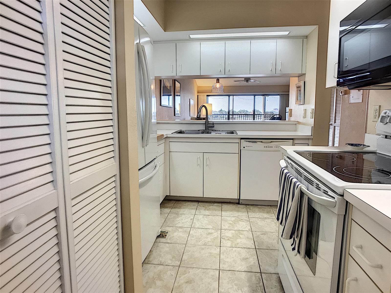 Bouchelle Island 09 - Residential