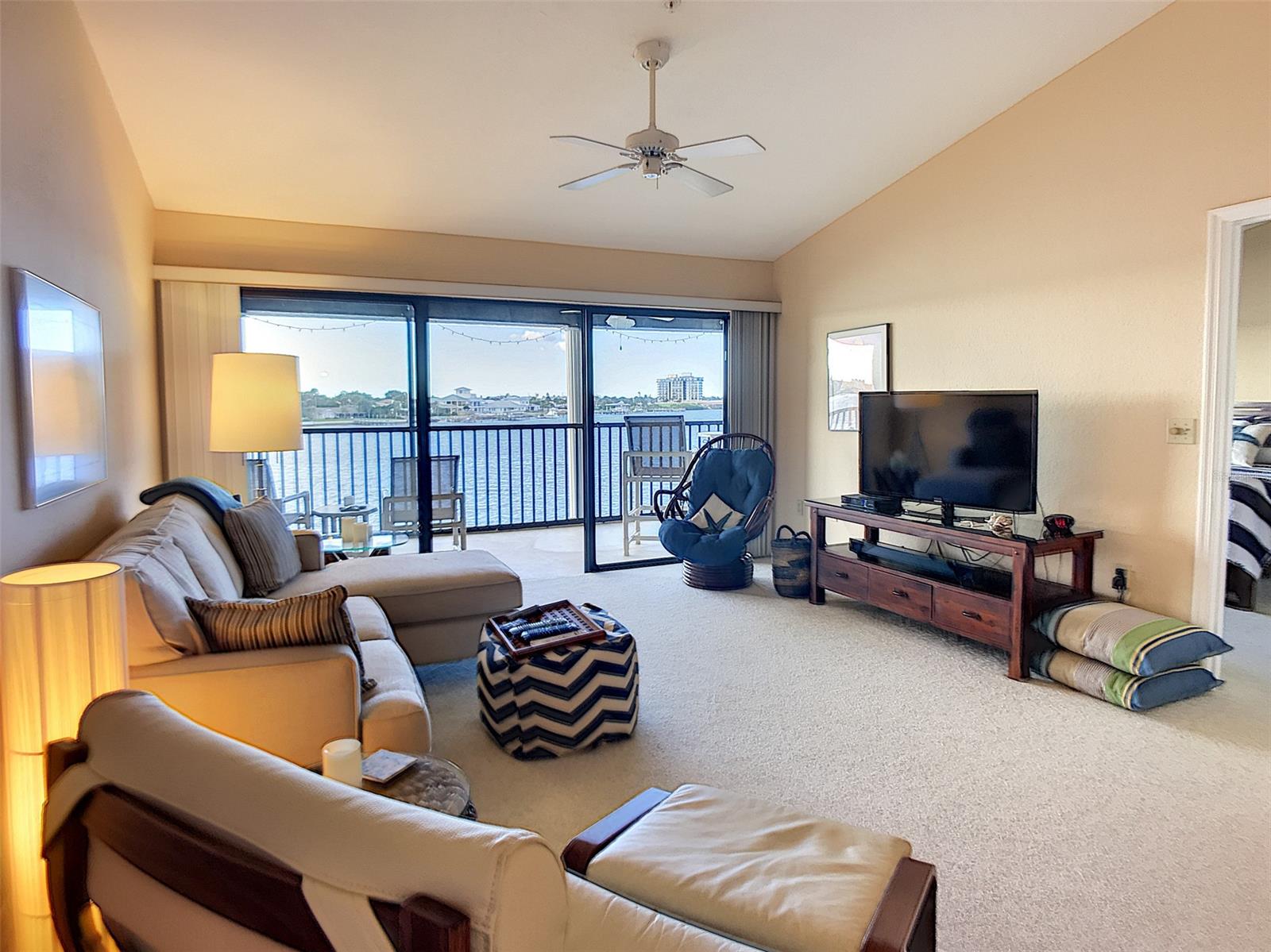 Bouchelle Island 09 - Residential