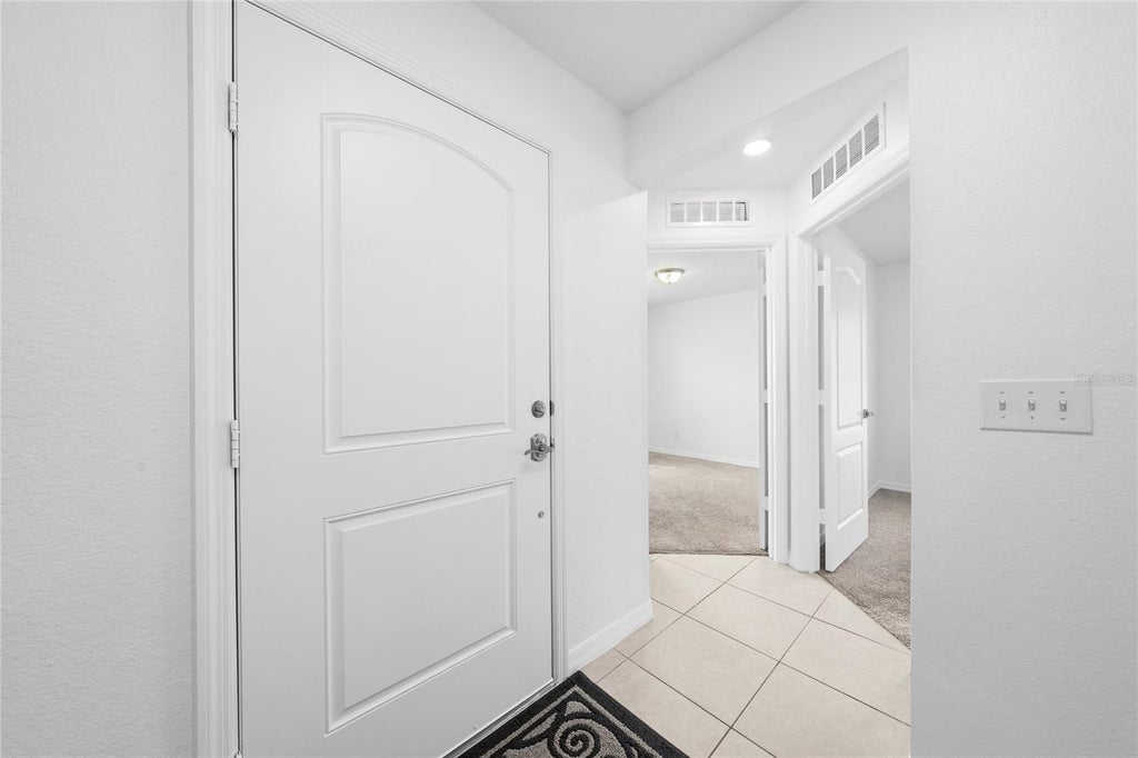 Photo of 1892 Amber Sweet Circle, Dundee, FL 33838 (MLS # O6449074)