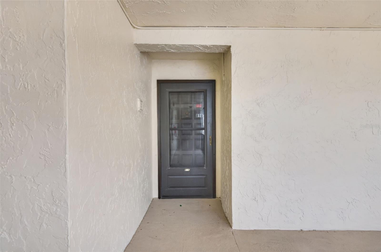 2207 BELLEAIR ROAD B16