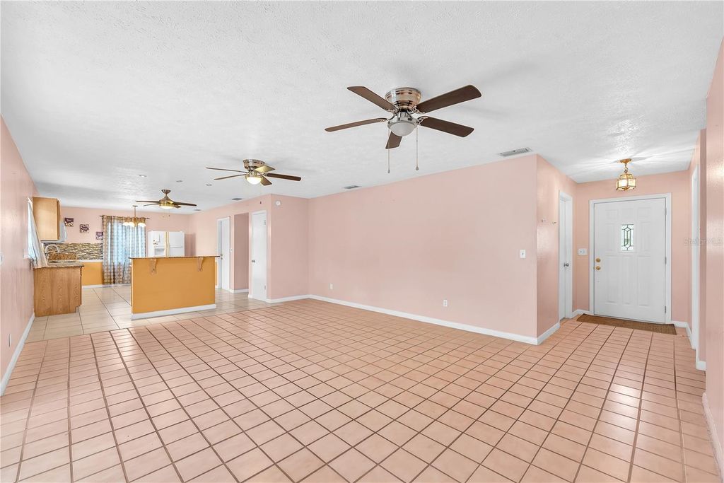 Photo of 3420 Yale Circle, Riverview, FL 33578 (MLS # TB8489513)