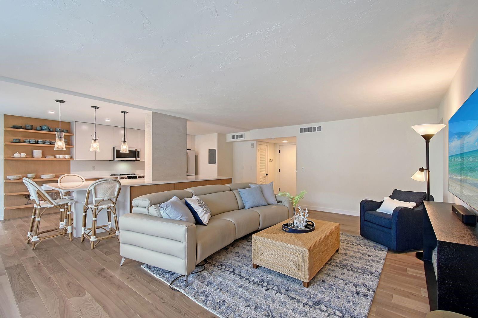 AQUARIUS CLUB - Residential