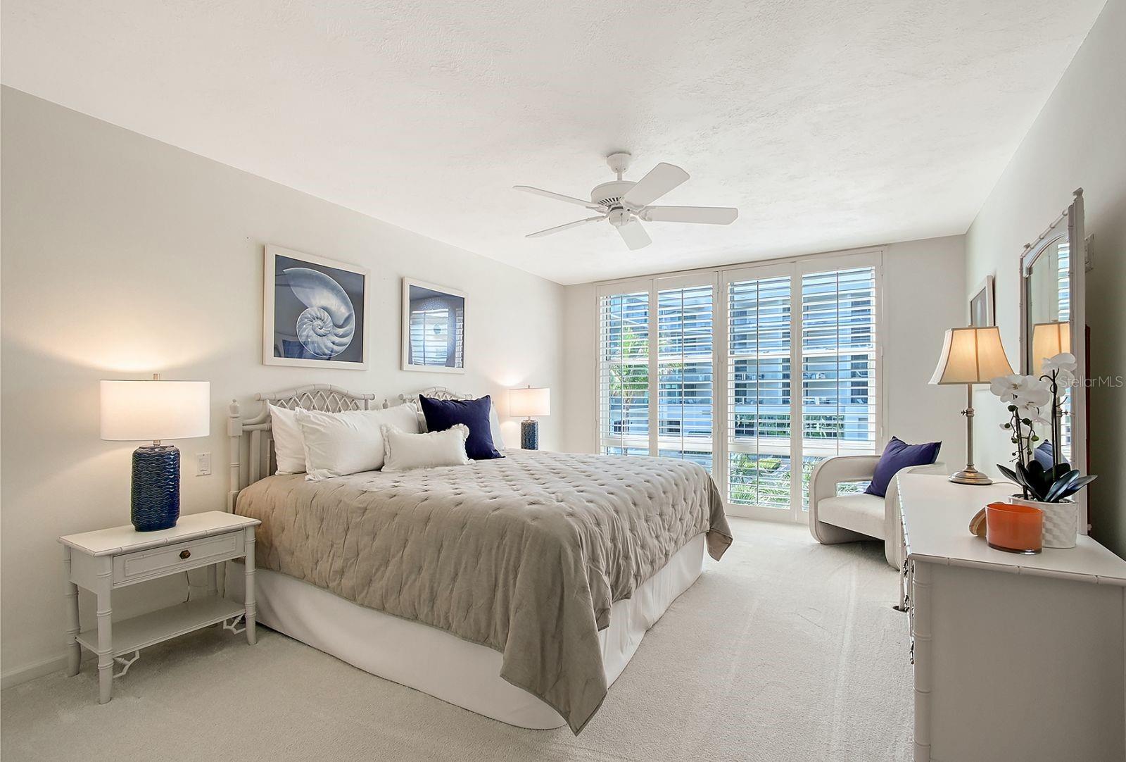 AQUARIUS CLUB - Residential