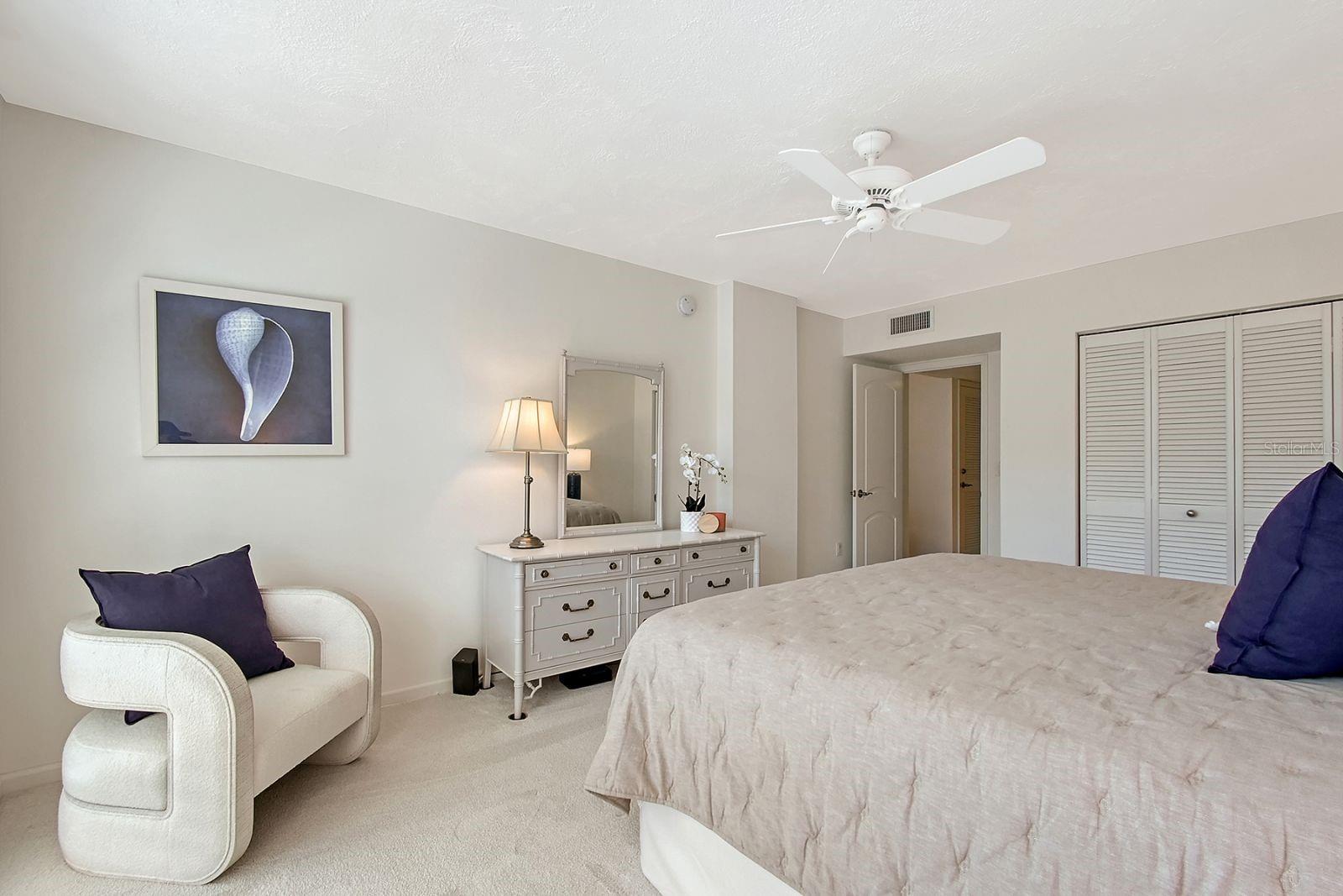 AQUARIUS CLUB - Residential