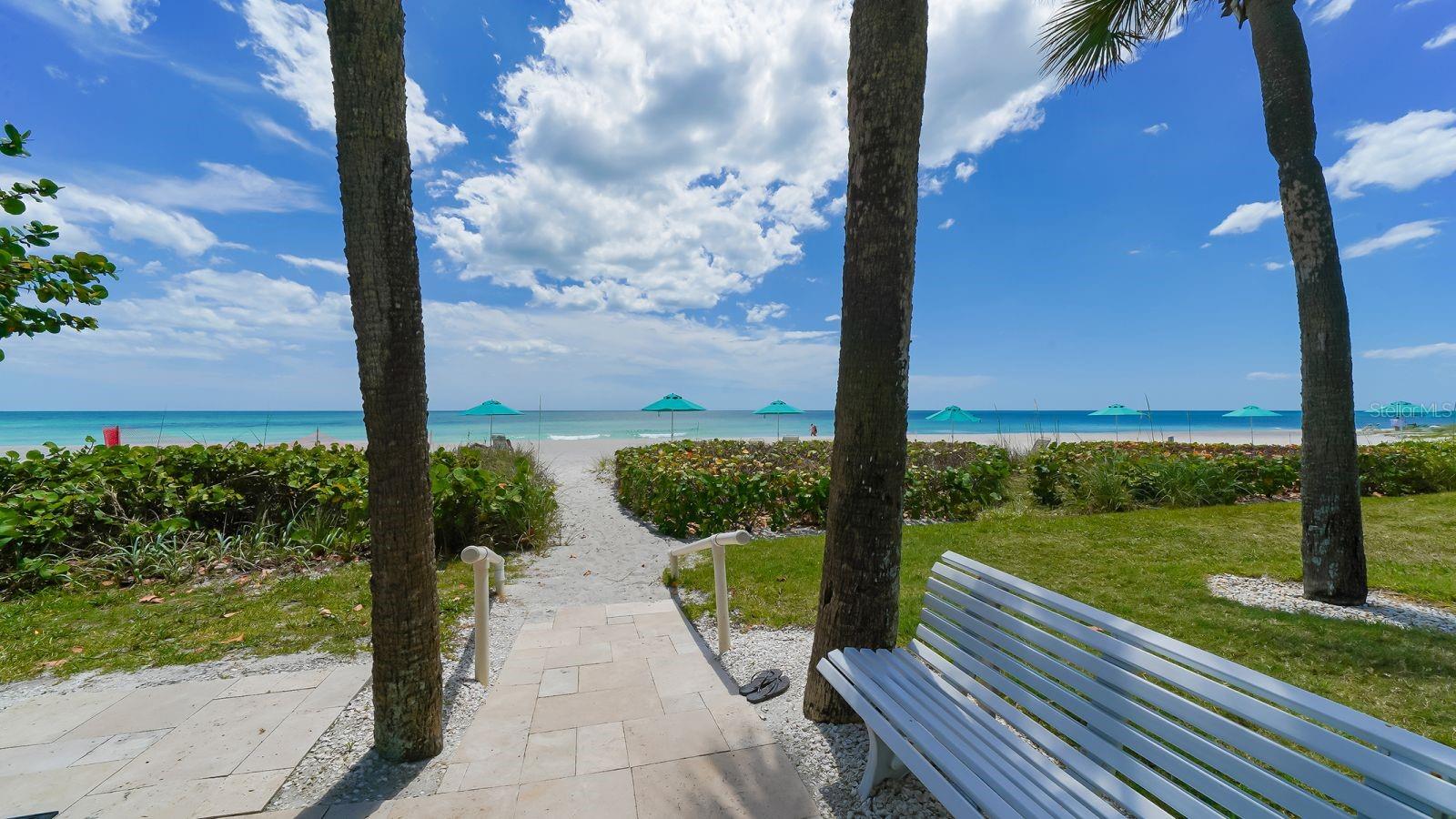 AQUARIUS CLUB - Residential