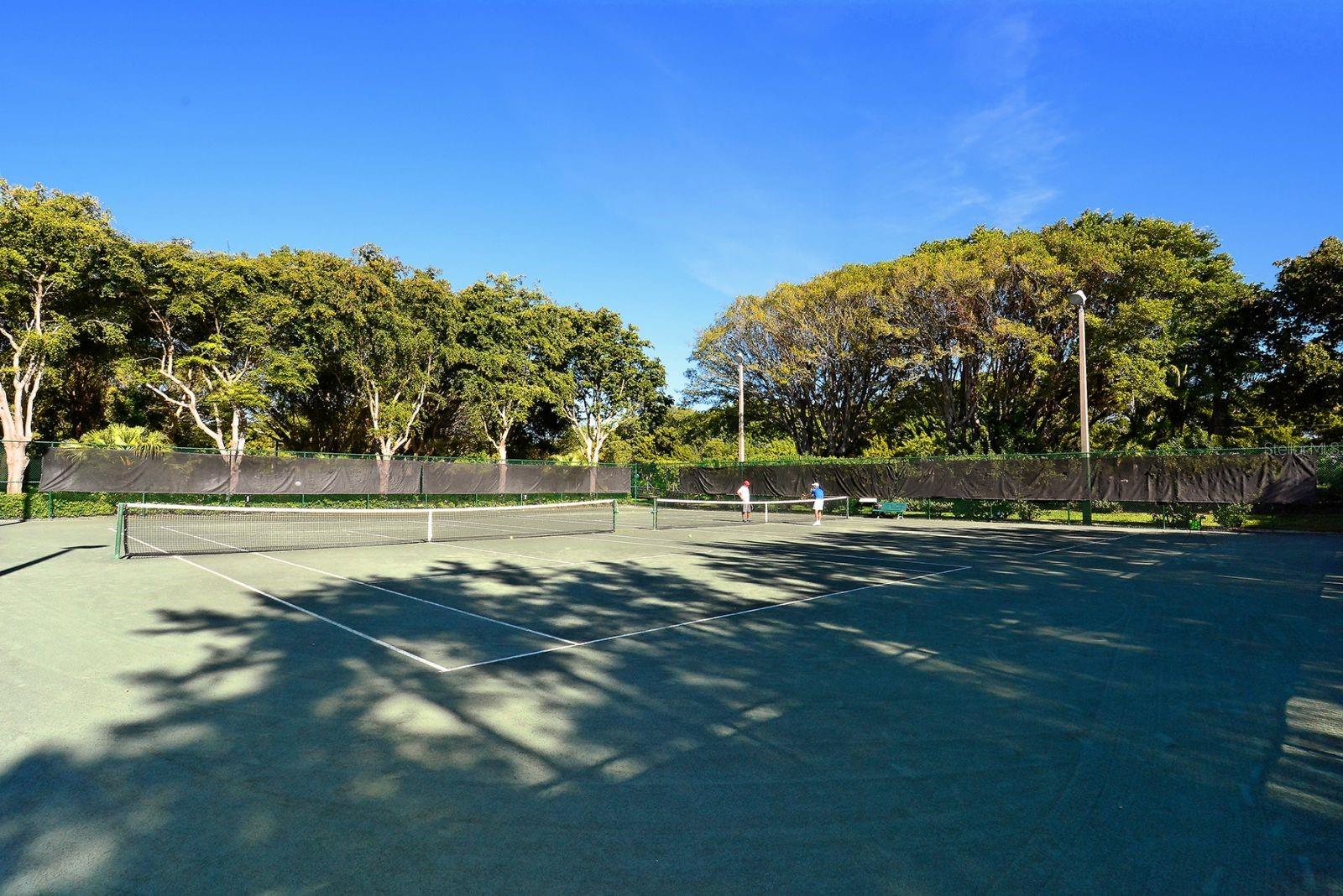 AQUARIUS CLUB - Residential