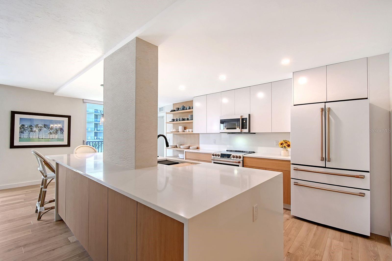 AQUARIUS CLUB - Residential